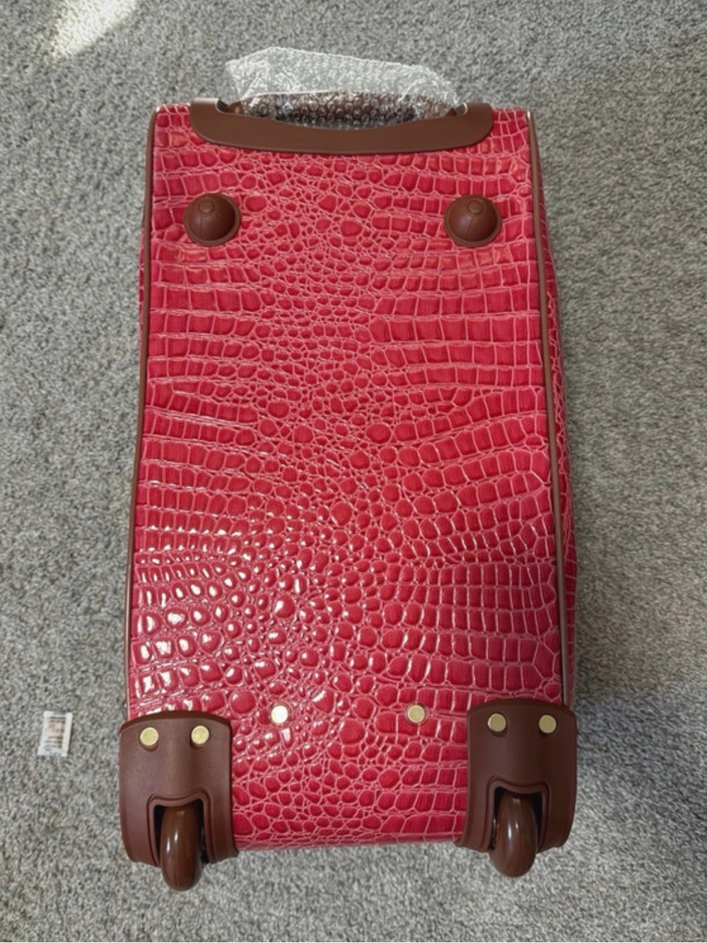 NWT Samantha Brown Gorgeous Pink Croc 2Piece Luggage Set - Picture 5 of 8